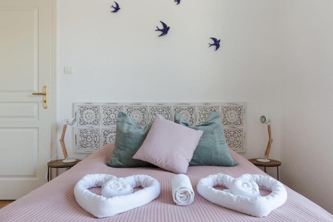 Travel Homes - The Nils, Cosy & Cute With Parking كولمار المظهر الخارجي الصورة